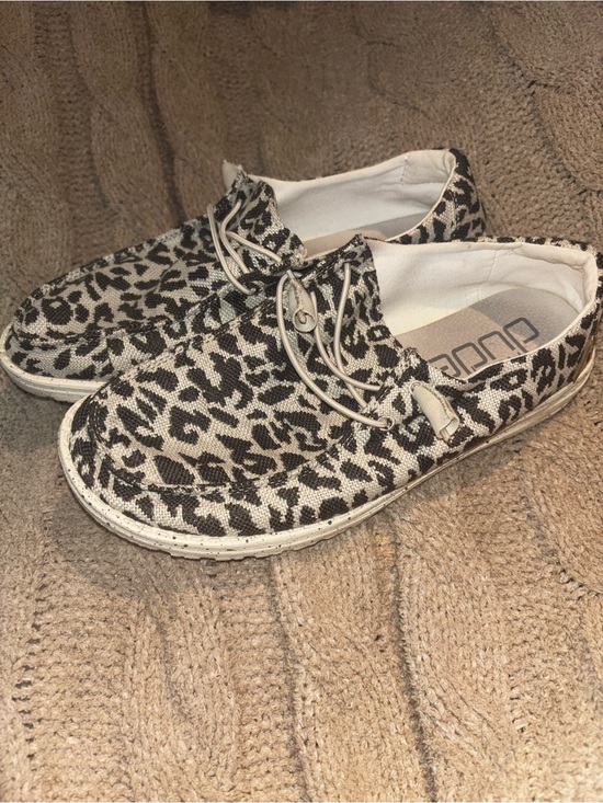 Hey Dude Shoes - Hey Dude Wendy Woven Cheetah Grey Print Casual Shoes Women’s Sz 10